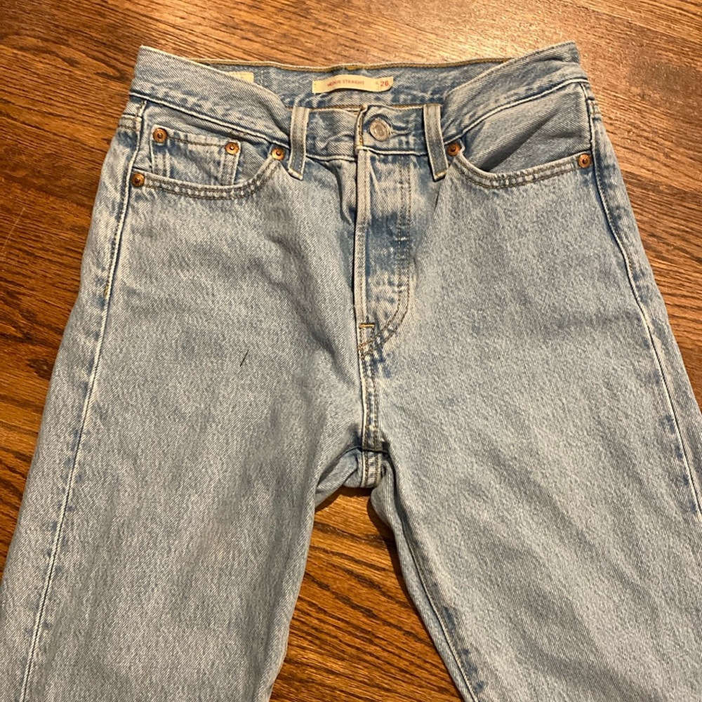 Levi’s wedgie jeans